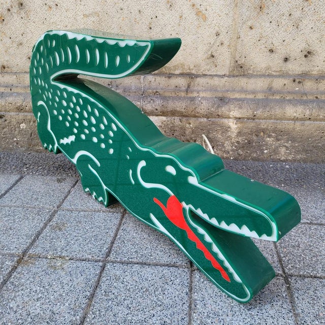Illuminated Advertising Sign of the Crocodile by Lacoste, 1980s For Sale - Image 16 of 18