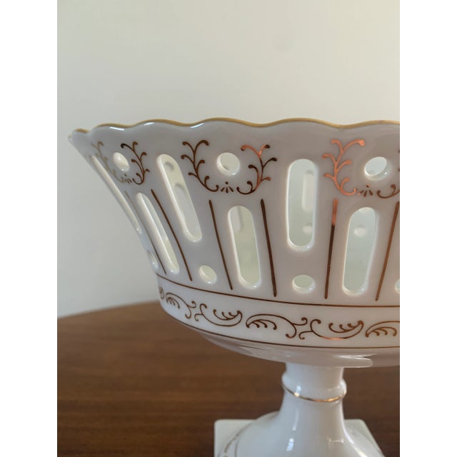 Neoclassical Mid-20th Century Neoclassical Regency Reticulated Porcelain Basket For Sale - Image 3 of 9
