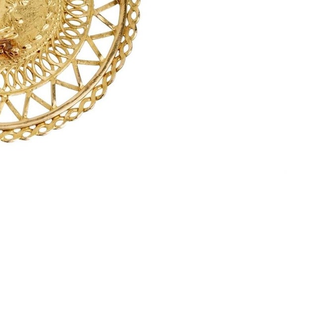 Portuguese Pendant in 19.2k Gold, 20th Century For Sale - Image 5 of 6