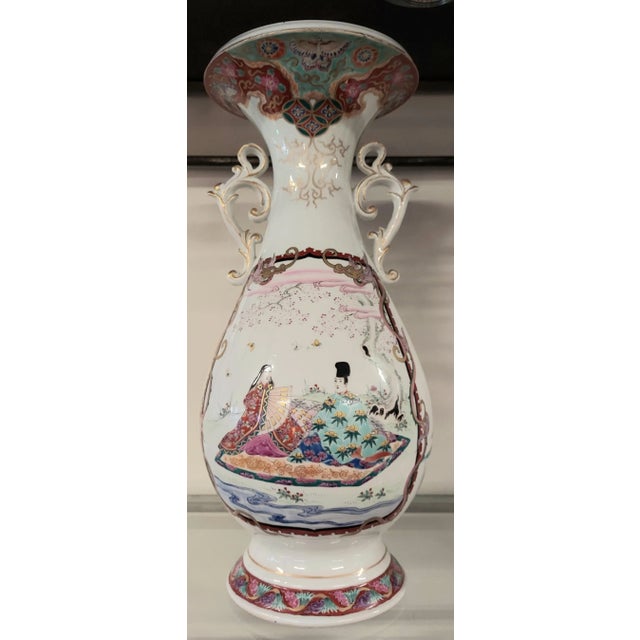 They are signed on the bottom, pictured and they are in fabulous condition. Be sure to look at all of the photos. They...