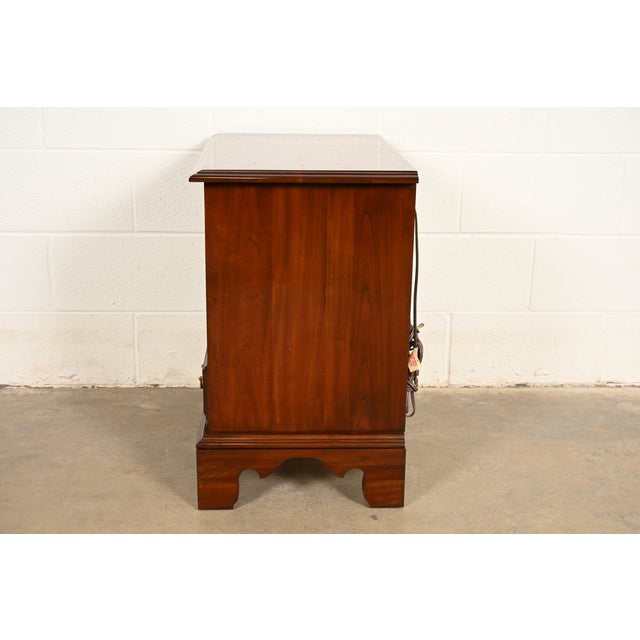 Harden Furniture Georgian Carved Cherry Wood Nightstand For Sale - Image 11 of 13