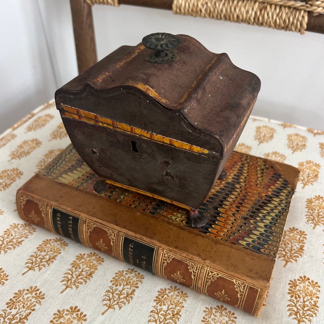 English Antique Early 19th Century French Tole Sarcophagus Tea Caddy For Sale - Image 3 of 5