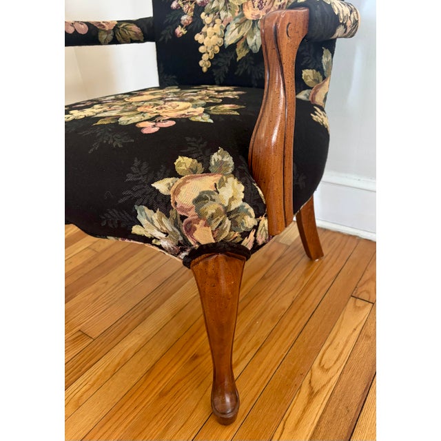 French Provincial Late 20th Century French Louis XV Style Bergere Chair Upholstered in Pomegranate and Floral Fabric For Sale - Image 3 of 12