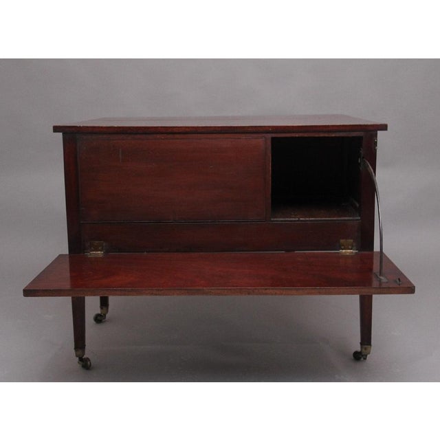 18th Century Mahogany Side Table, 1780s For Sale - Image 3 of 14