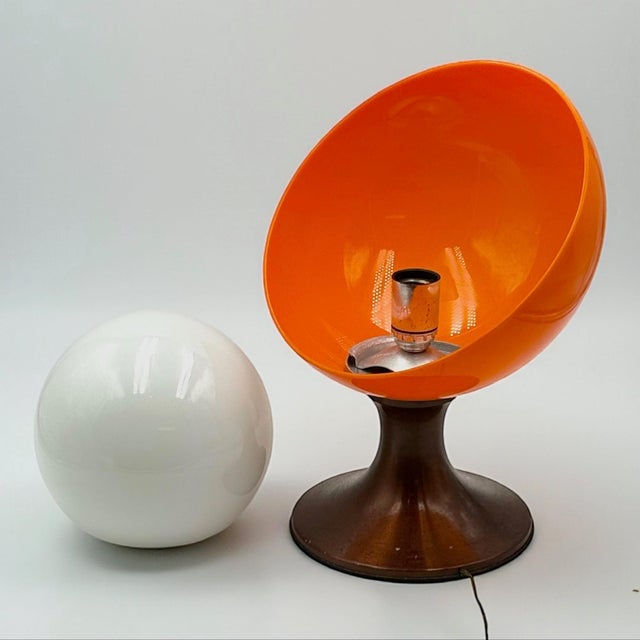 Italian Space Age Table Light in Orange Abs and Opaline Glass, 1970s For Sale - Image 9 of 15