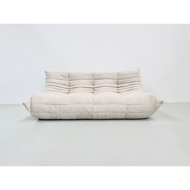 French Togo 3-Seater Sofa in Beige Corduroy attributed to Michel Ducaroy for Ligne Roset, 1970s For Sale - Image 13 of 13