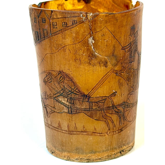 English Georgian Satirical Cow Horn Beaker Royal Coach Attacked Heraldic Lion For Sale - Image 12 of 18