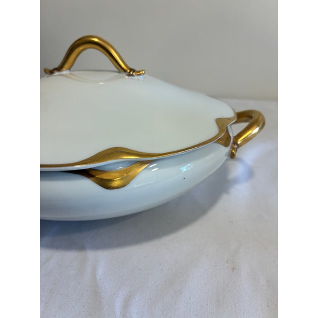 Art Nouveau Antique Haviland & Co. Limoges Covered Vegetable Tureen, Gold Handles, France For Sale - Image 3 of 14