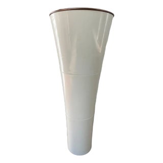 Floor Lamp by Kaoyi Flacha For Sale