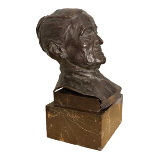 1900s Jose Cardona Signed Bonze Sculpture on a Marble Base of a Elderly Woman For Sale