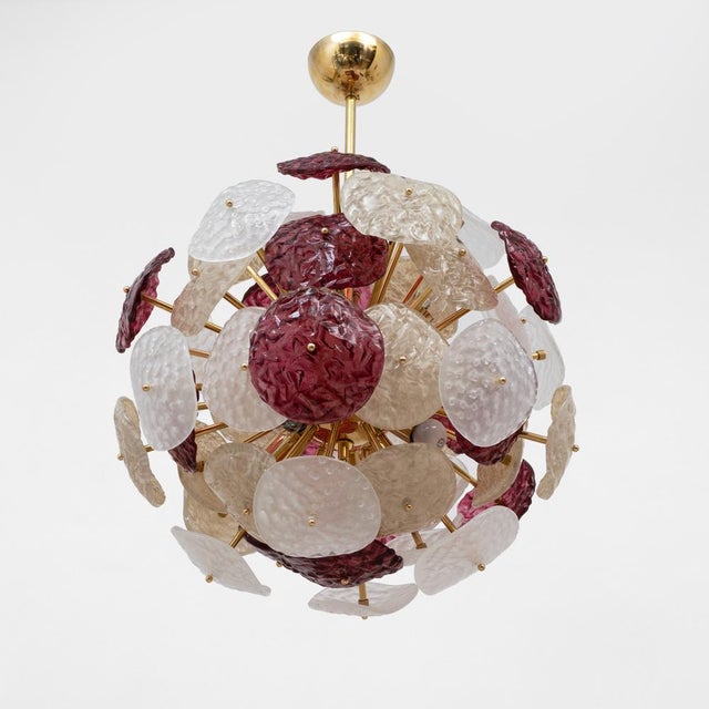 Sputnik Murano Glass Chandelier in Cherry Red, White and Champagne with Brass Structure, 2000 For Sale - Image 6 of 12