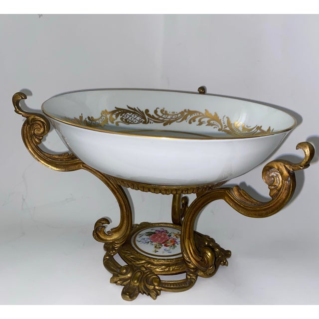Sèvres Porcelain Early 19th Century Sèvres French Ormolu-Mounted Porcelain Compote With Floral Decoration. For Sale - Image 4 of 12