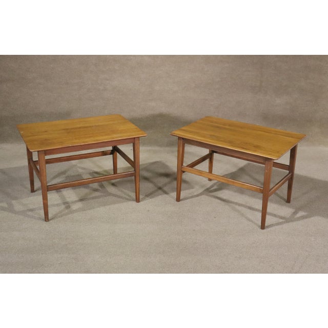 Mid 20th Century Mid 20th Century Pair of Mid-Century Walnut End Tables - 2 Pieces For Sale - Image 5 of 11