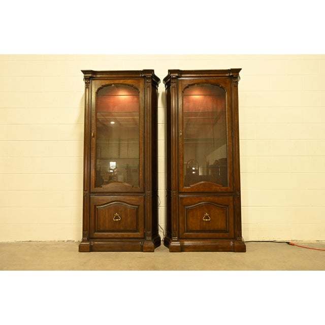 Davis Cabinet Co. French Regency Louis XVI Carved Cherry Wood Lighted Bookcases or Display Cabinets, Pair For Sale - Image 11 of 16