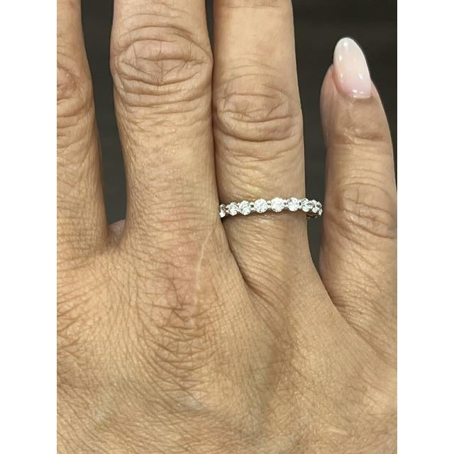 Modern 1.31 Ct Diamond Eternity Ring Size 6 For Sale - Image 3 of 5