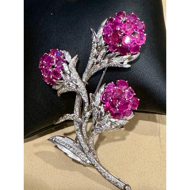 Vintage 14 Kt White Gold Diamond & 18 Ct Pink Sapp Floral Bouquet Broach 30.4 GM For Sale - Image 4 of 18