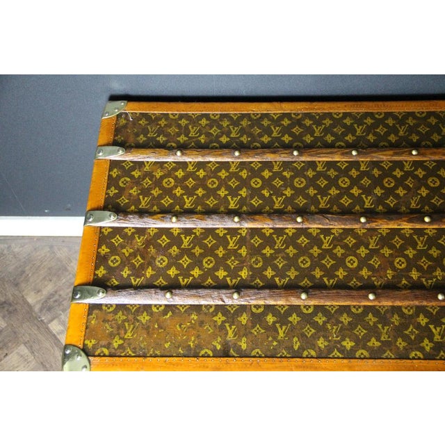 Monogrammed Trunk from Louis Vuitton, 1920s For Sale - Image 17 of 18