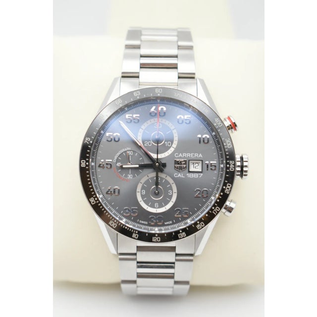 Late 20th Century Tag Heuer Carrera 1887 Chronograph in 100m Watch For Sale - Image 12 of 17