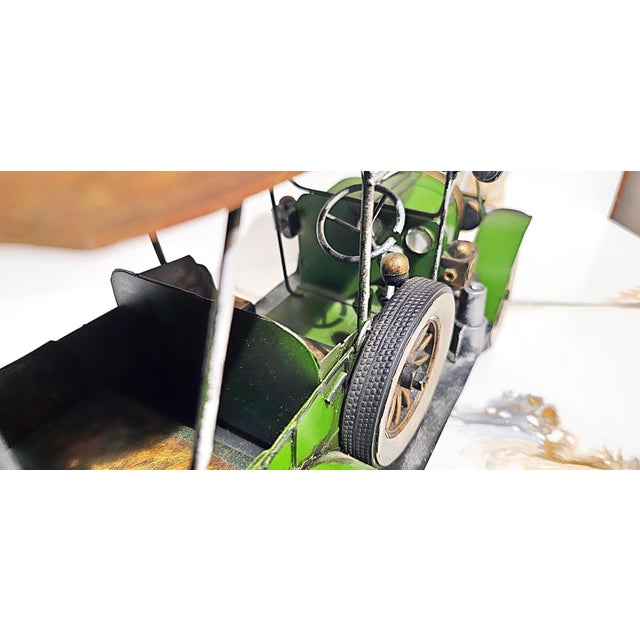 Green Vintage 1916 Chevrolet Baby Grand Touring Car Model – Decorative Collectible For Sale - Image 8 of 18