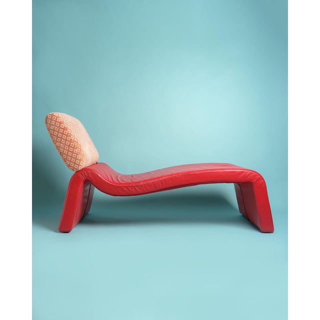 Onda Chaise Lounge in Leather from Cor, 1980s, in Good conditions. Designed 1980 to 1989 I have official proof of...