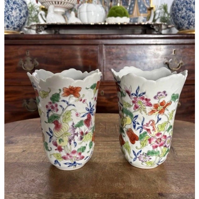 Chinese Pair Early 20th C Famille Rose Floral 6” Enamel Chinese Scalloped Vase Vases For Sale - Image 3 of 5