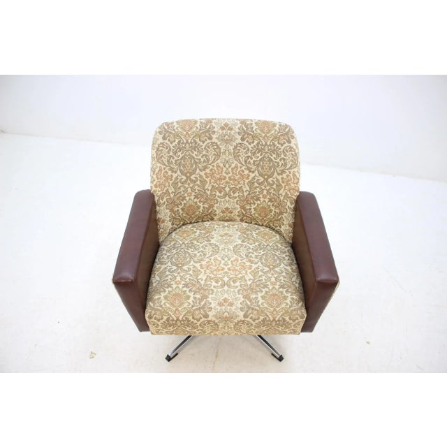 Vintage German Swivel Armchair, 1970s For Sale - Image 4 of 11