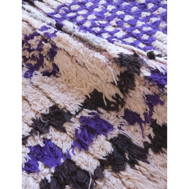 Ivory Small Ivory Accent Rug - 5.1 X 2.3 Ft For Sale - Image 8 of 8