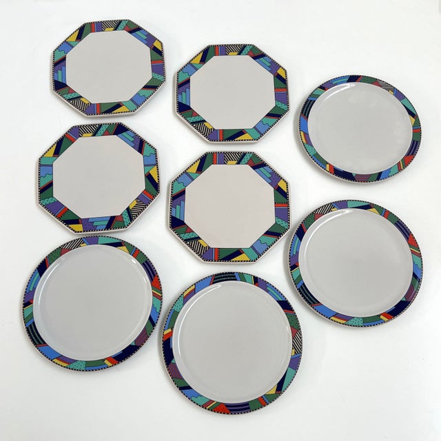 Plates Metropol by Barbara Brenner for Rosenthal, 1990s, Set of 8, in Good conditions. Designed 1990 to 1999 This piece...