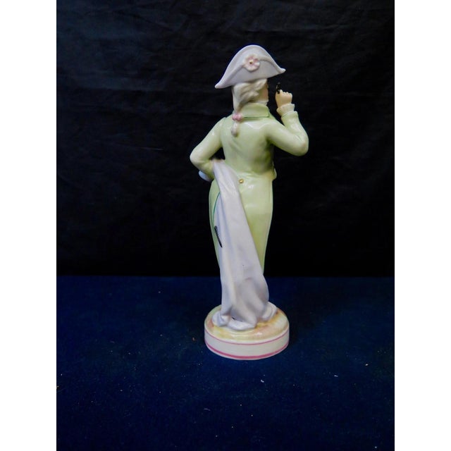 19th Century 19th Century French Porcelain Gentleman Figurine For Sale - Image 5 of 11