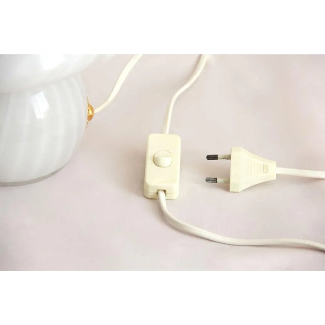 Gold Vintage Italian Swirl Murano Glass Mushroom Gardenia Lamp, 1970s For Sale - Image 8 of 9