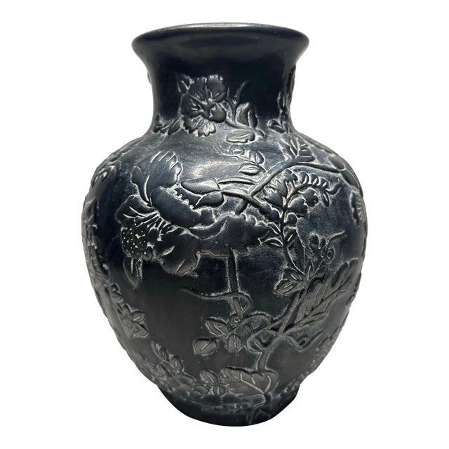 Traditional Black Floral Embossed Vase in the Style Rene Lalique For Sale