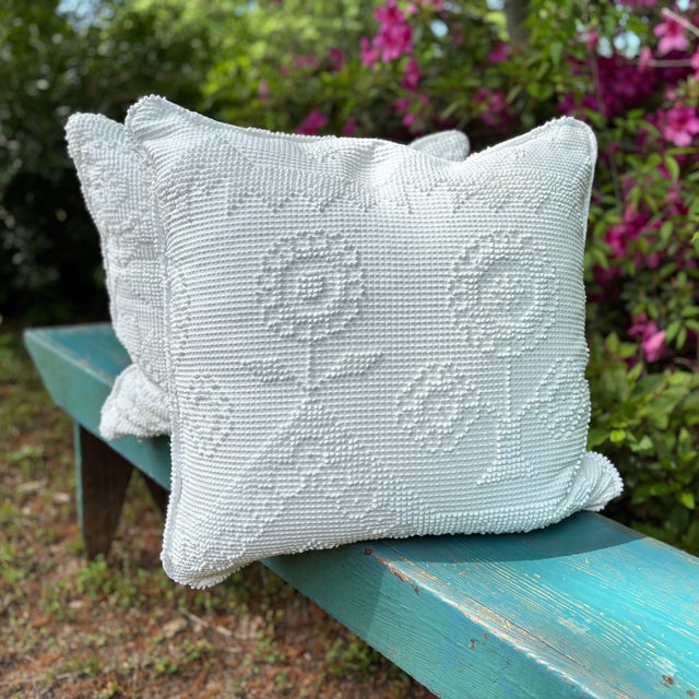 Vintage White Mid Century Modern Hobnail Pillows - A Pair For Sale - Image 12 of 12