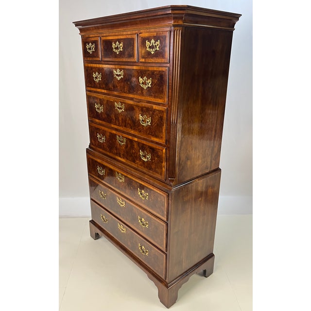 Late 20th Century Late 20th Century Henredon Aston Court Banded Mahogany and Burlwood Chest on Chest For Sale - Image 5 of 17