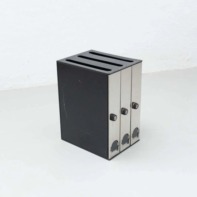 Mailbox by Oscar Tusquets and Lluis Clotet for Bd Barcelona, ​​1984 For Sale - Image 3 of 13