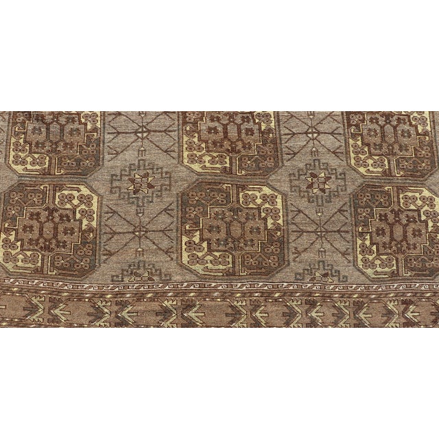 Hand-Knotted Turkomen Ersari Rug in Wool With Repeating Sub-Geometric Gul Design For Sale - Image 9 of 14