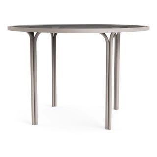 Brown Jordan Kantan Aluminum 42" Round Dining Table - Glass Top, Dove frame For Sale
