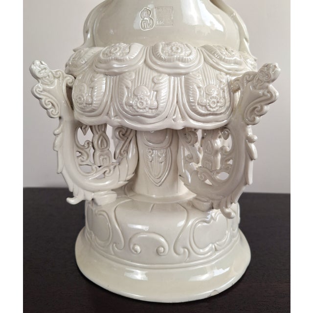 Wood Chinese DeHua Porcelain Seated Buddha on a Lotus Throne For Sale - Image 7 of 9