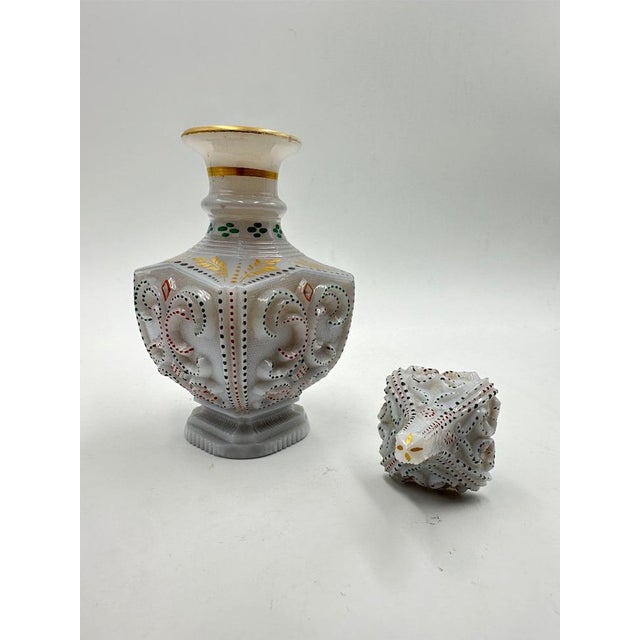 White White Opaline Bottle with Enamelled Relief Decoration, 19th Century For Sale - Image 8 of 10