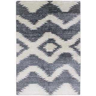 Hand Knotted Bamboo Rug - 5' x 7' For Sale
