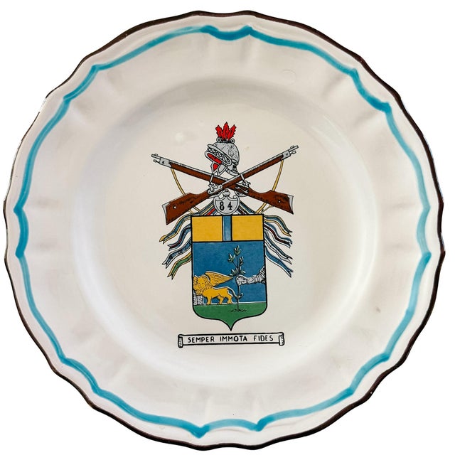Mid 20th Century Vintage Italian Majolica Heraldic Plate – 84th Infantry Regiment "Venezia" For Sale - Image 5 of 5