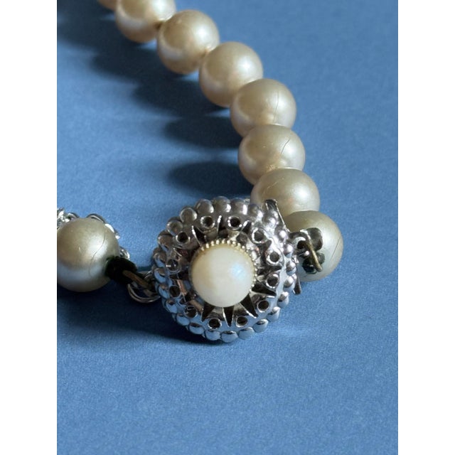 Vintage Mid Century Glass Faux Pearl Necklace With Filigree Box Clasp For Sale - Image 12 of 12