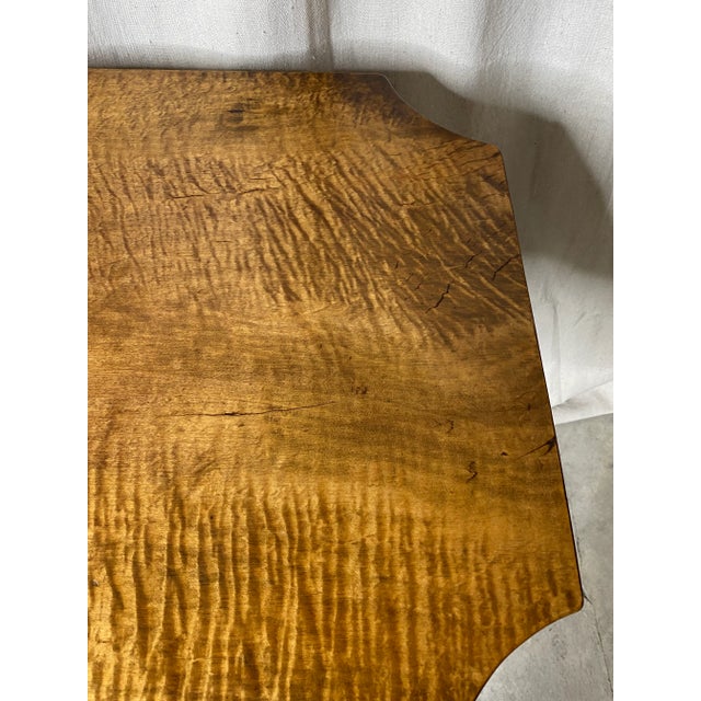 Traditional 18th Century Tiger Maple Candle Stand For Sale - Image 3 of 10