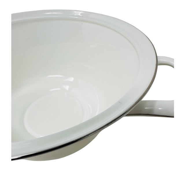 1970s Vintage Wedgwood "Silver Ermine" Soup Tureens - A Pair For Sale - Image 12 of 18