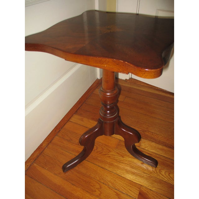1960s Drexel Heritage Queen Anne Stenciled Top Design Candle Stand/ Table W Drawer For Sale In Columbia, SC - Image 6 of 10