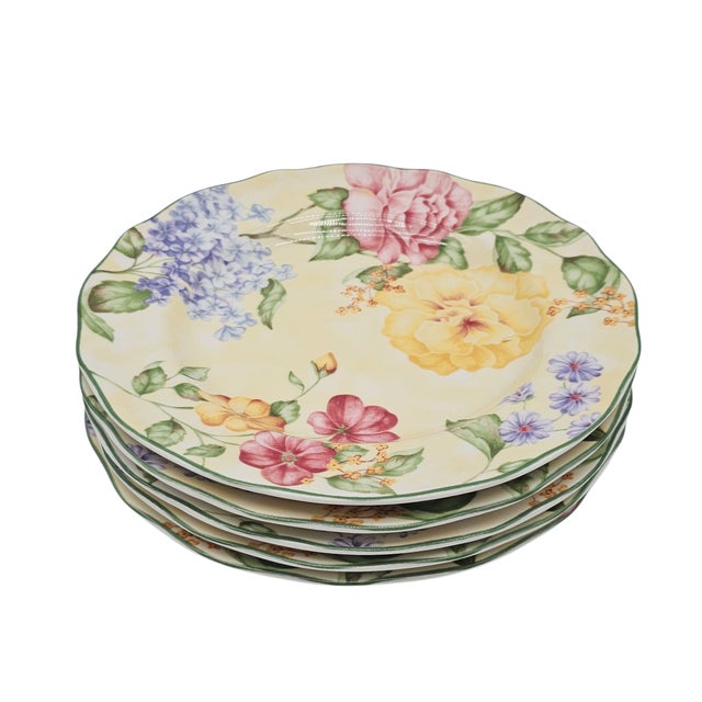 Traditional Set of 5 Jessica McClintock Christina Dinner Plates – Vintage Floral Porcelain 11.25" For Sale - Image 3 of 5