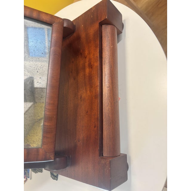 Early 19th Century English Mahogany Dressing/Toilet Mirror, Probably Late Georgian or Regency, Roughly 1810–1830. For Sale - Image 5 of 10