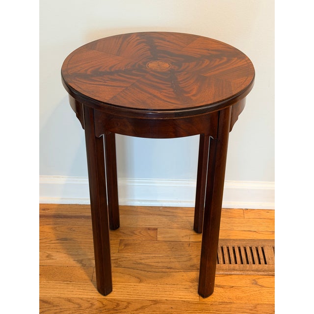 English Antique Flame Mahogany Inlaid Round Side Table For Sale - Image 3 of 11