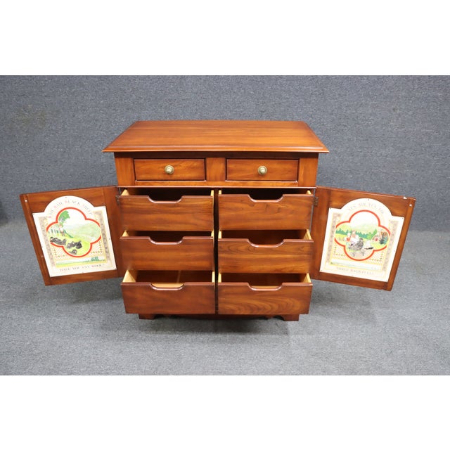 Traditional Henkel Harris Nursery Chest For Sale - Image 3 of 9
