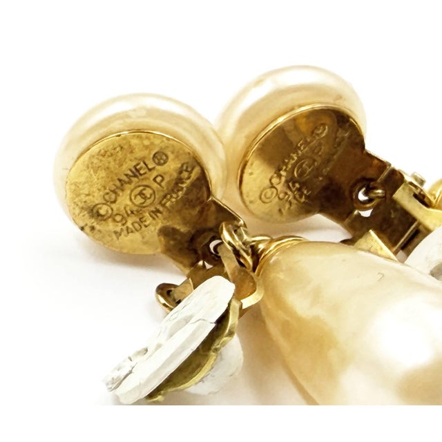 Chanel Chanel Vintage Gold Plated CC Pearl Tear Drop Dangle Clip on Earrings, A Pair For Sale - Image 4 of 4
