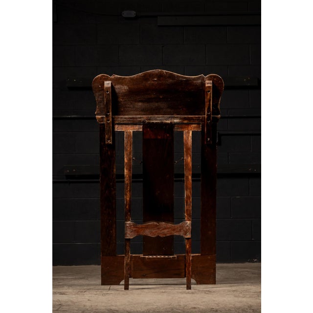 Early 20th Century Bissell Carpet Sweeper Mercantile Display For Sale In Chicago - Image 6 of 10